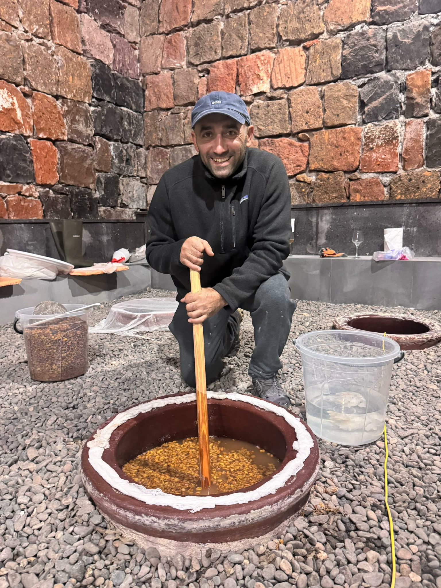 Khachik Gyurjyan – a natural wine producer in Armenia, with qvevris from Shrosha