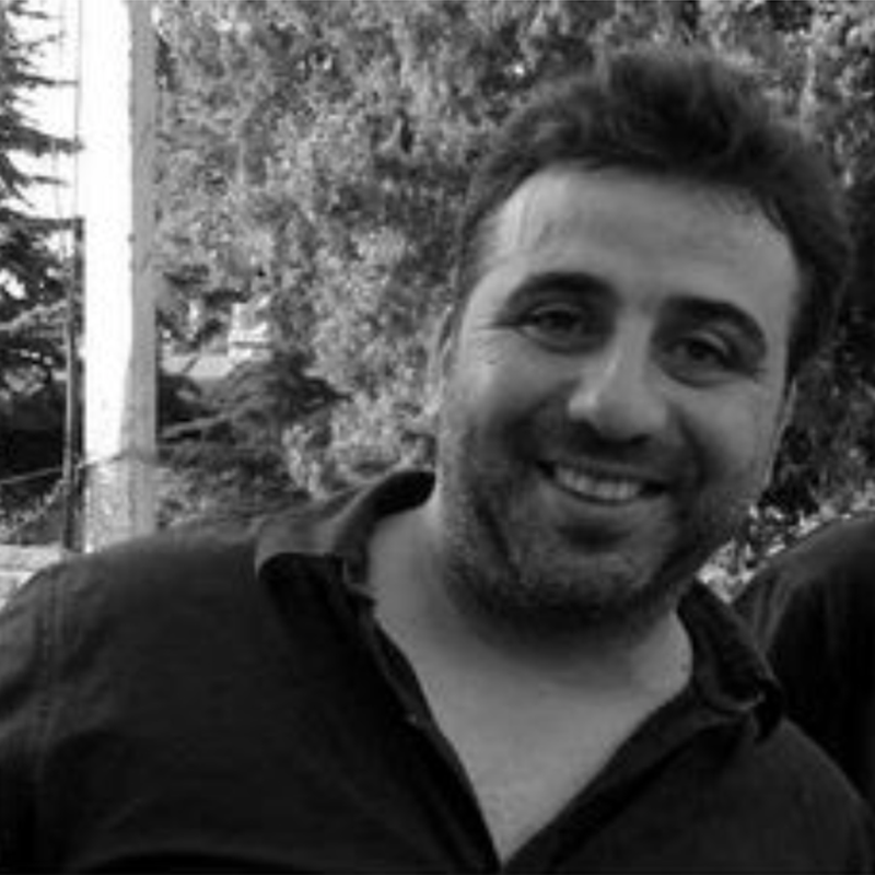 “Making natural wines became profitable” – Interview with Zura Mghvdliashvili